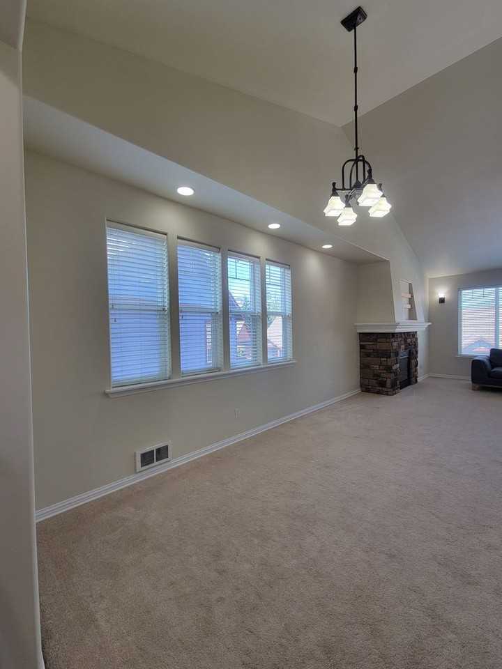 2603B Plum Ct - Photo 3 of 28