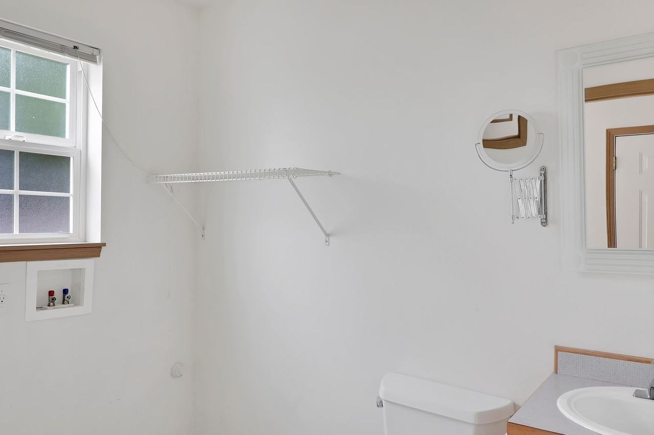 676 Nw Paragon Pl #1 - Photo 6 of 13
