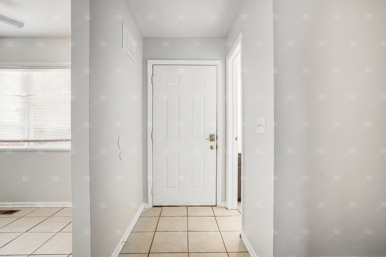 3303 Bridge Manor Dr - Photo 7 of 50