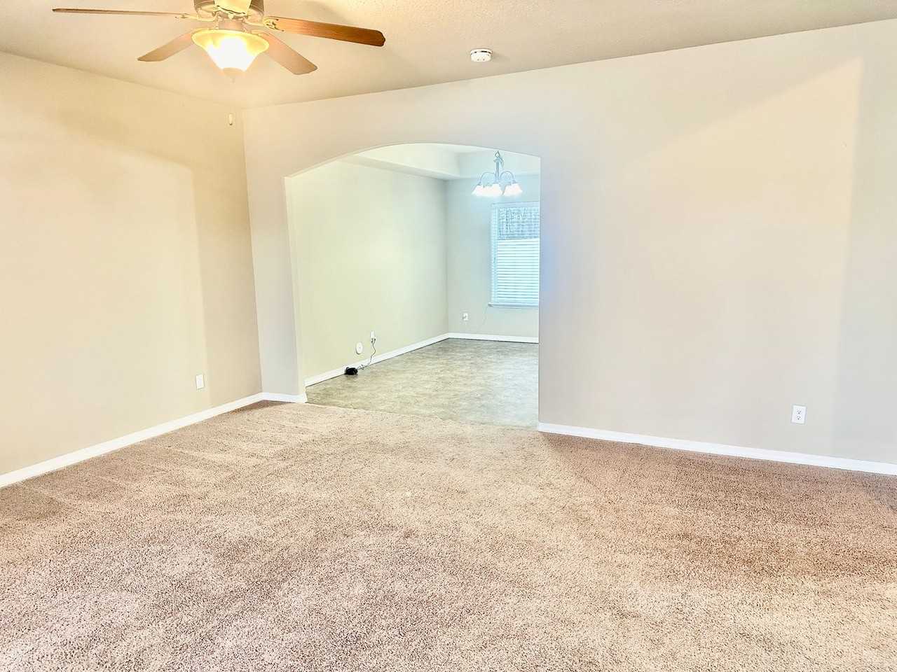 9125 W Pirates Ct - Photo 2 of 23