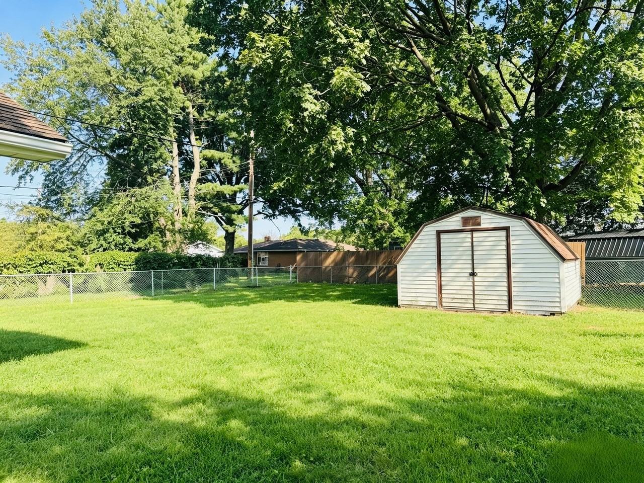 924 Princess Dr - Photo 3 of 28