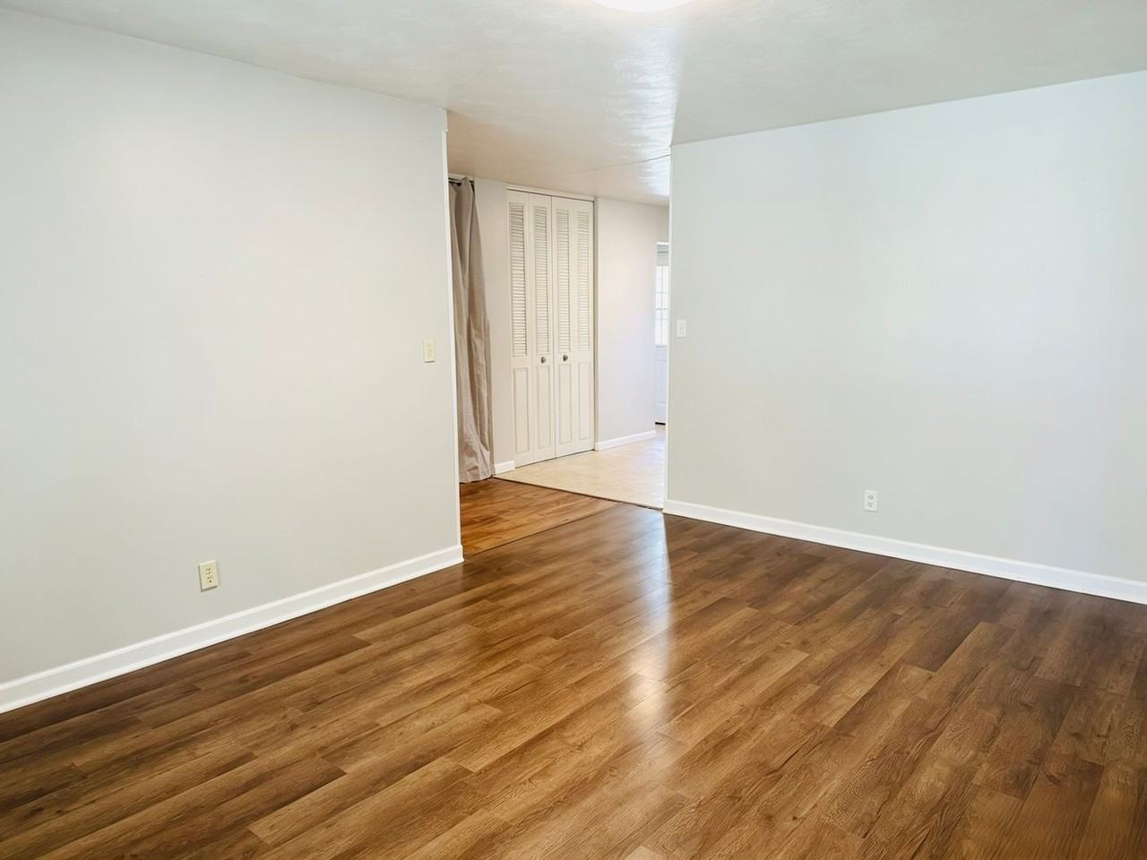 924 Princess Dr - Photo 6 of 28