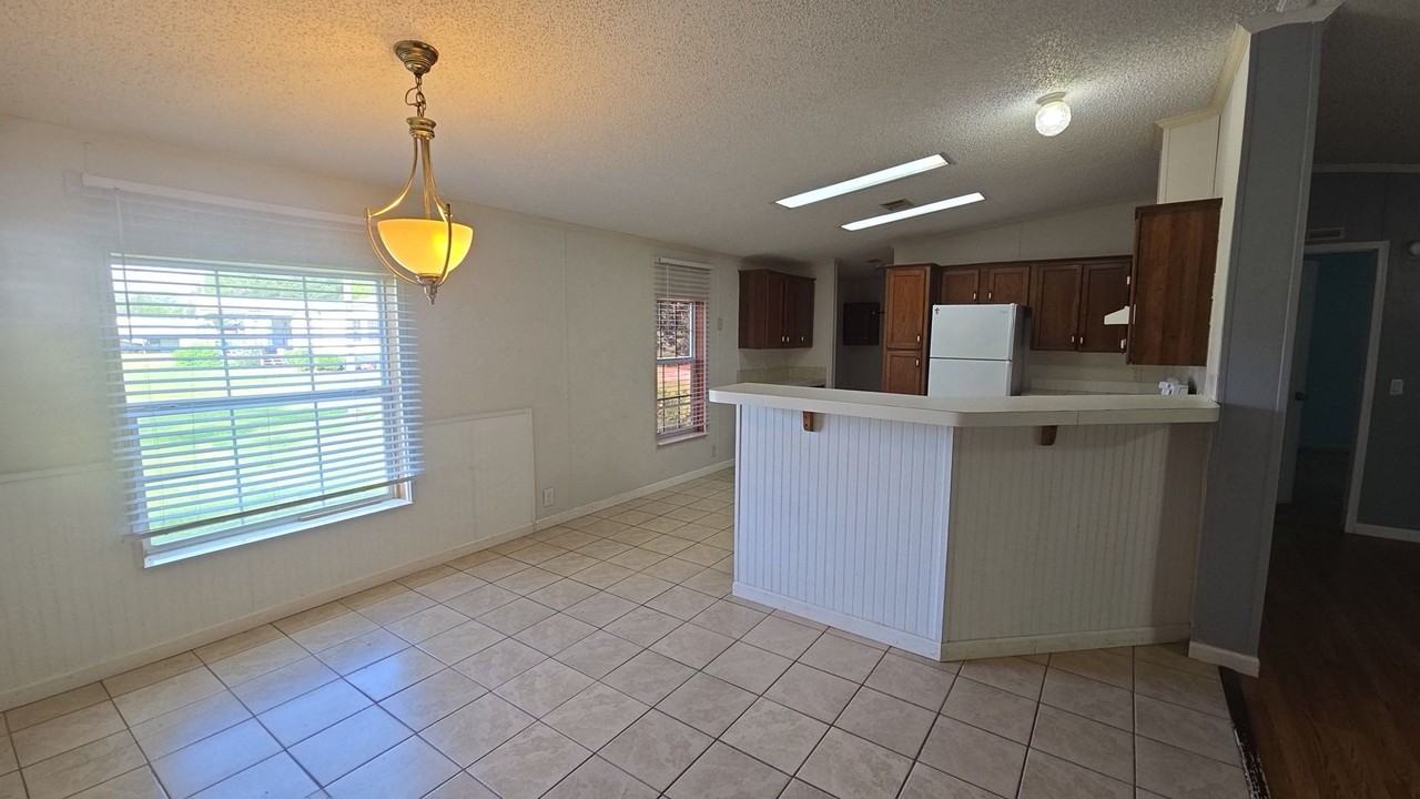 264 Williams Rd - Photo 7 of 15