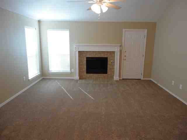 6600 Victory Crest Dr - Photo 3 of 12