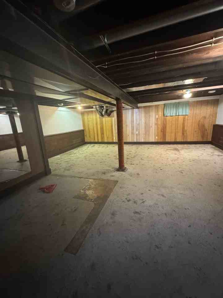 1330 Curtis St - Photo 6 of 14
