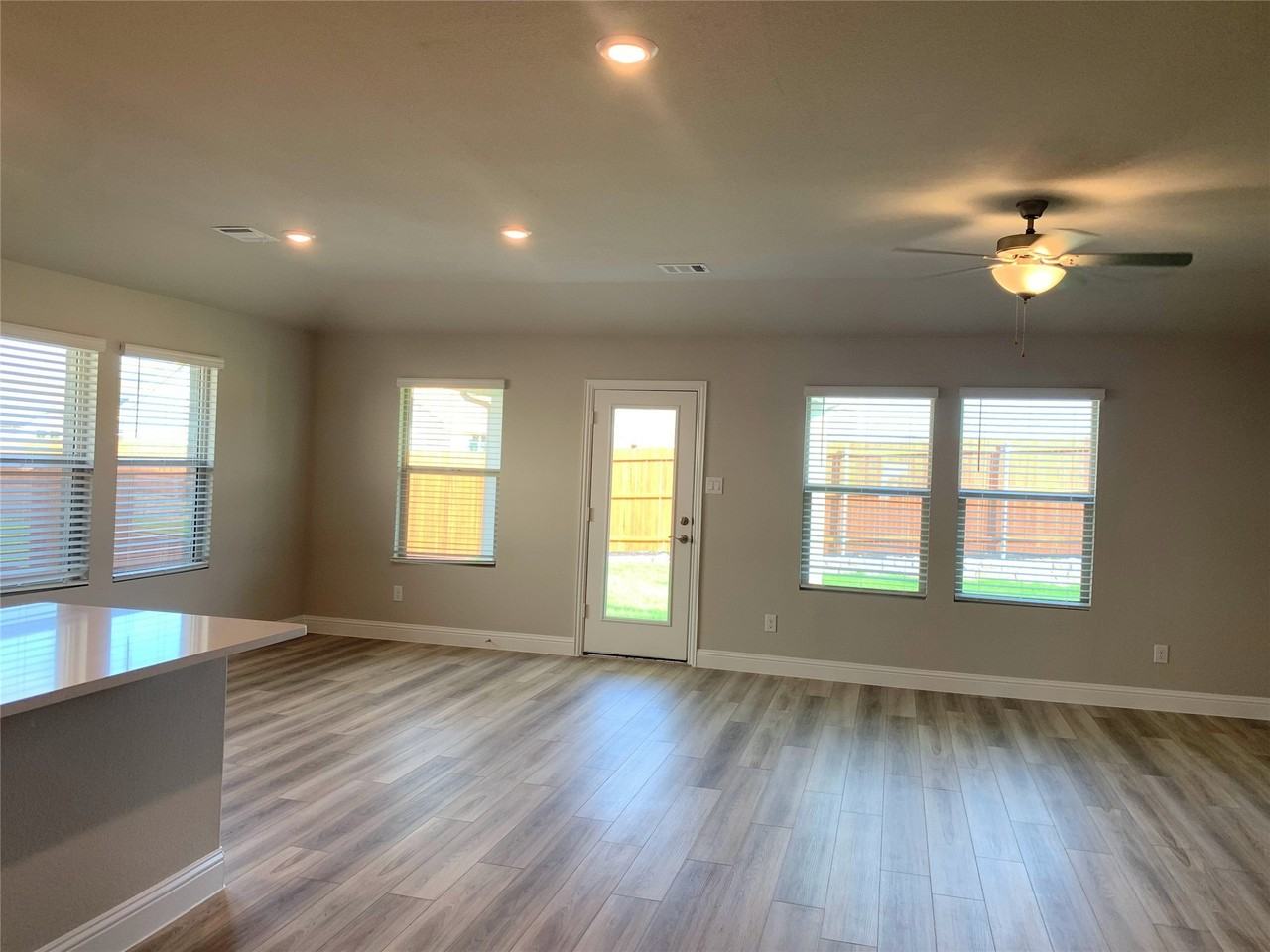 2320 Volans Dr - Photo 6 of 23