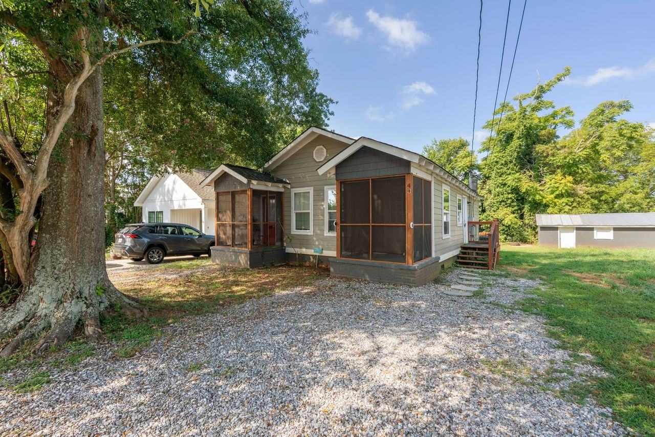 4B Mims Ave - Photo 2 of 25