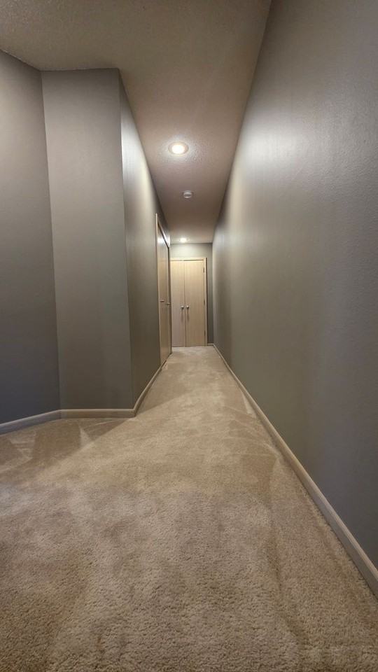 4555 Ne 83rd St - Photo 7 of 11