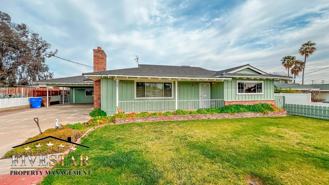 709 Park Dr - Photo 1 of 1