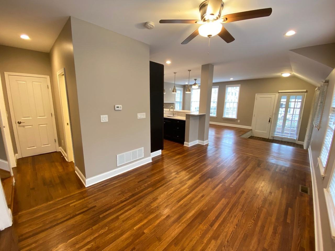 2060 Tuller St - Photo 7 of 24