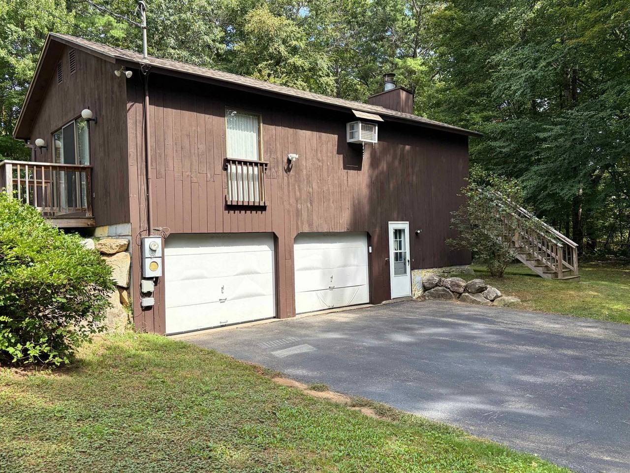 22 Cunningham Dr - Photo 2 of 21