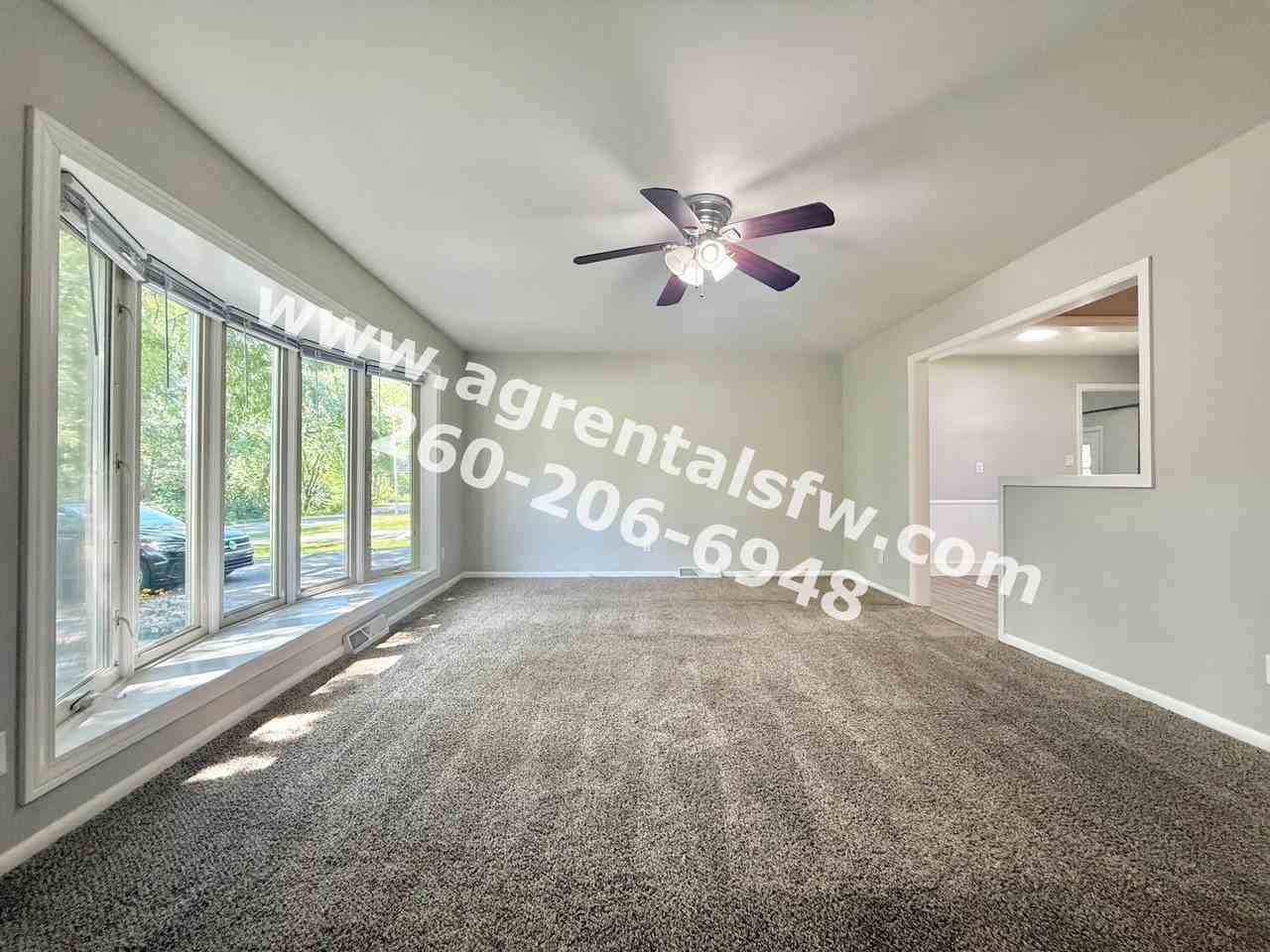 5037 Brook Dr - Photo 2 of 15