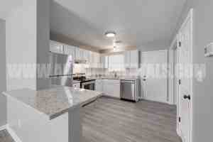 featured image of 2415 Washington Ave