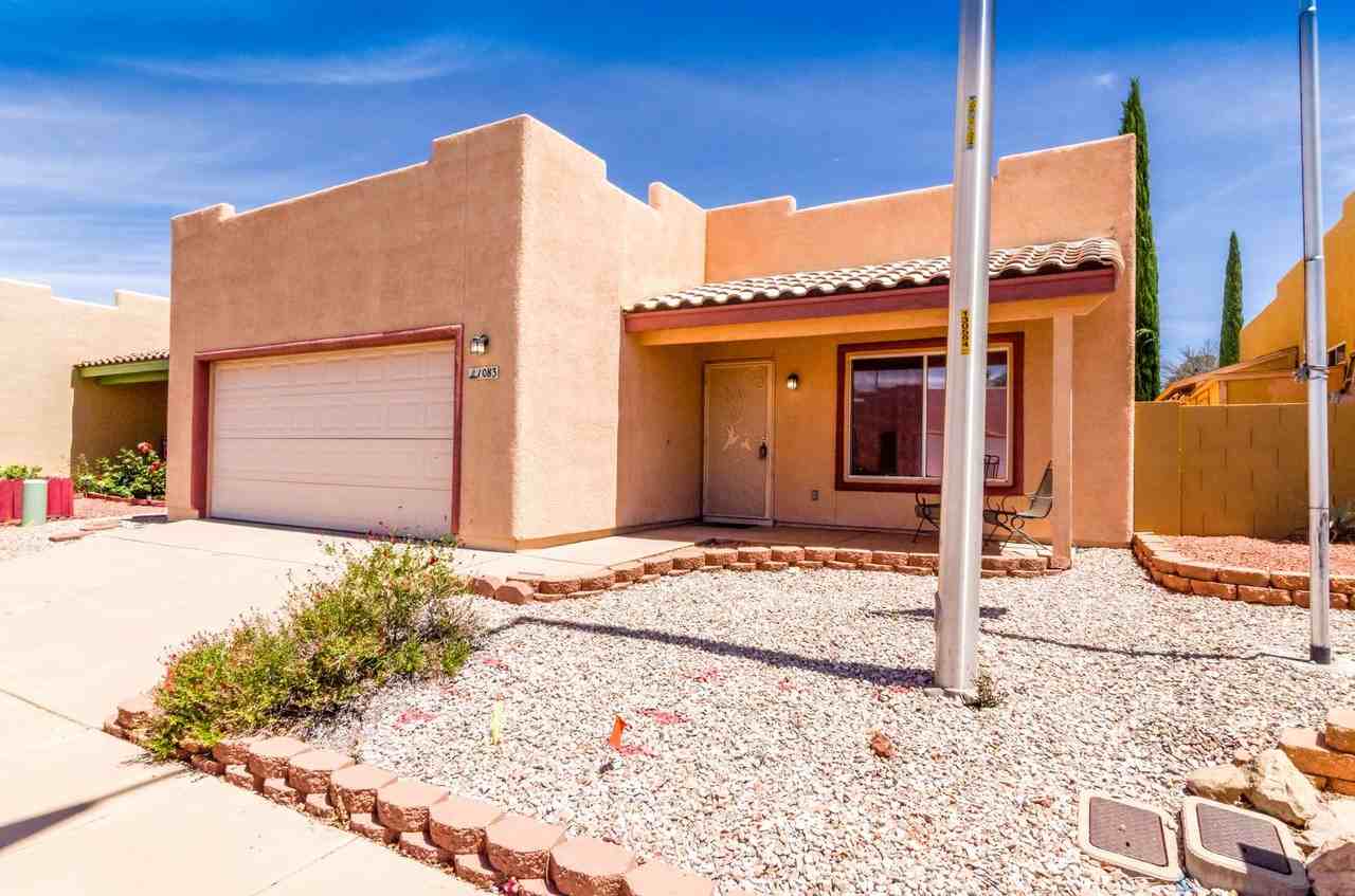 1083 Desert Oak Pl - Photo 2 of 41