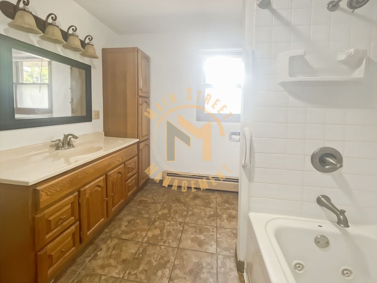 1110 Lourdes Ave - Photo 7 of 14