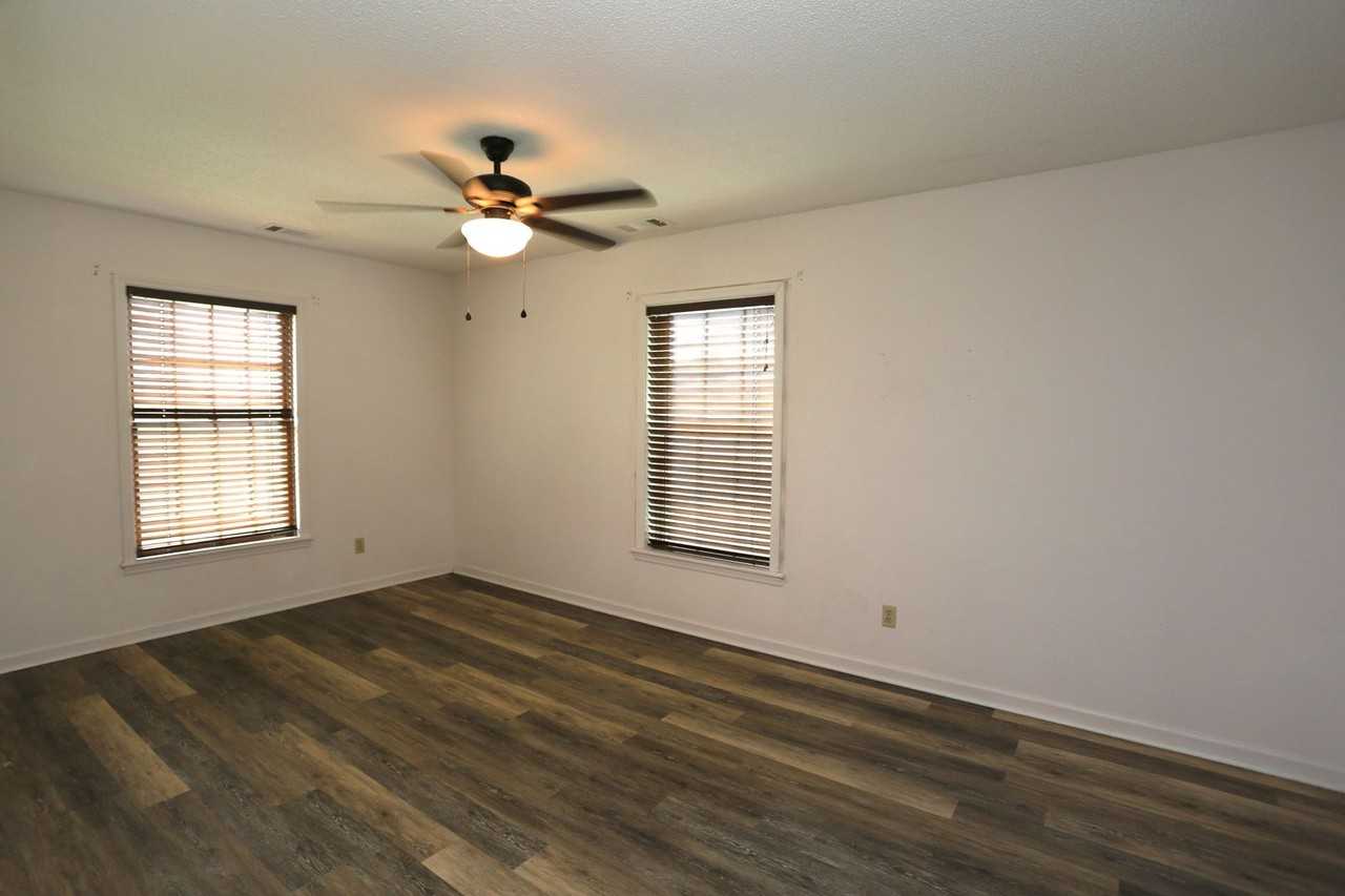796 John R Coleman Rd - Photo 6 of 12