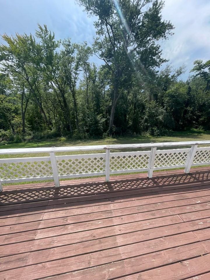 750 Cleveland Rd - Photo 2 of 10