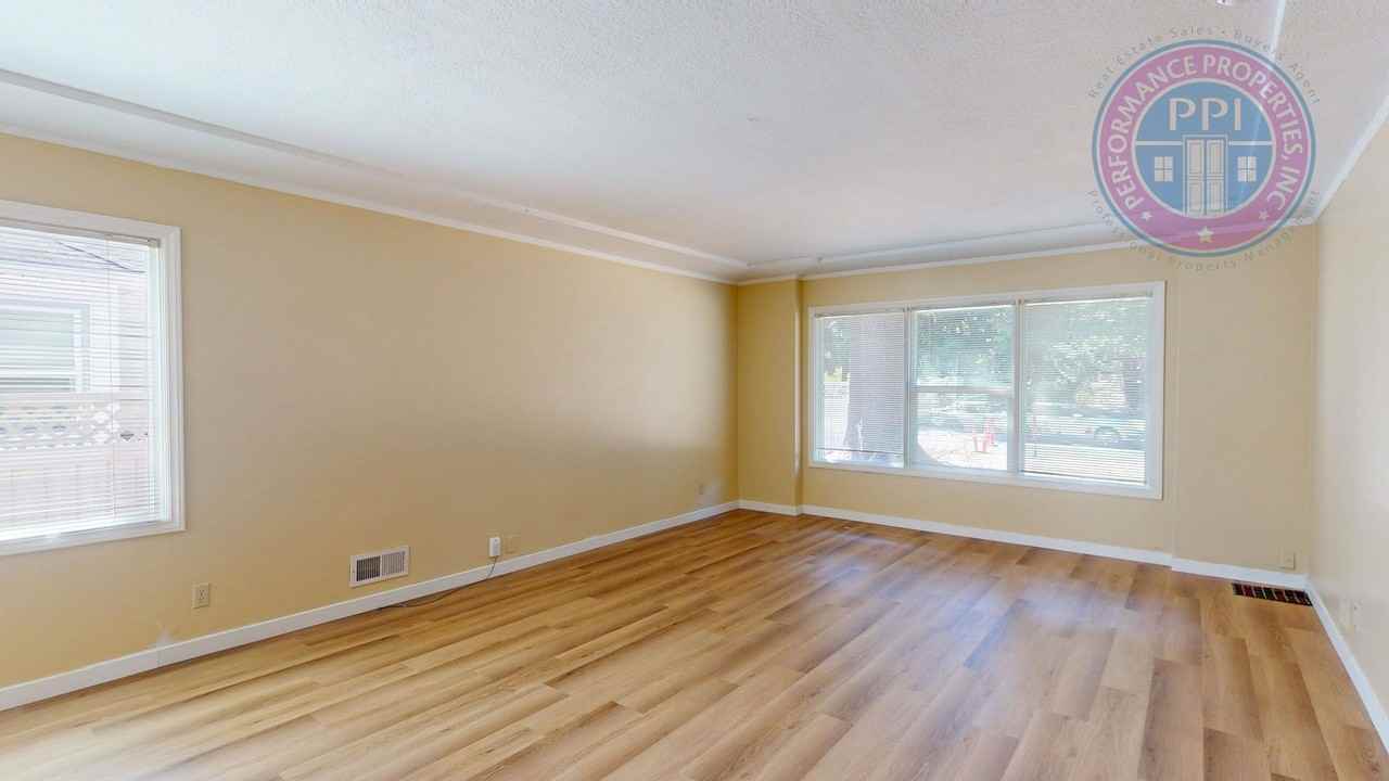 4771 N Willamette Blvd - Photo 6 of 38