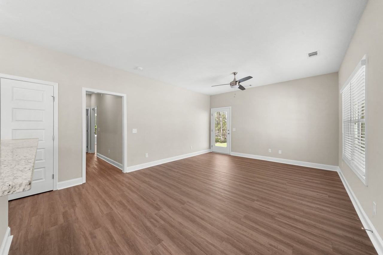 135 Avalon Trce - Photo 2 of 14
