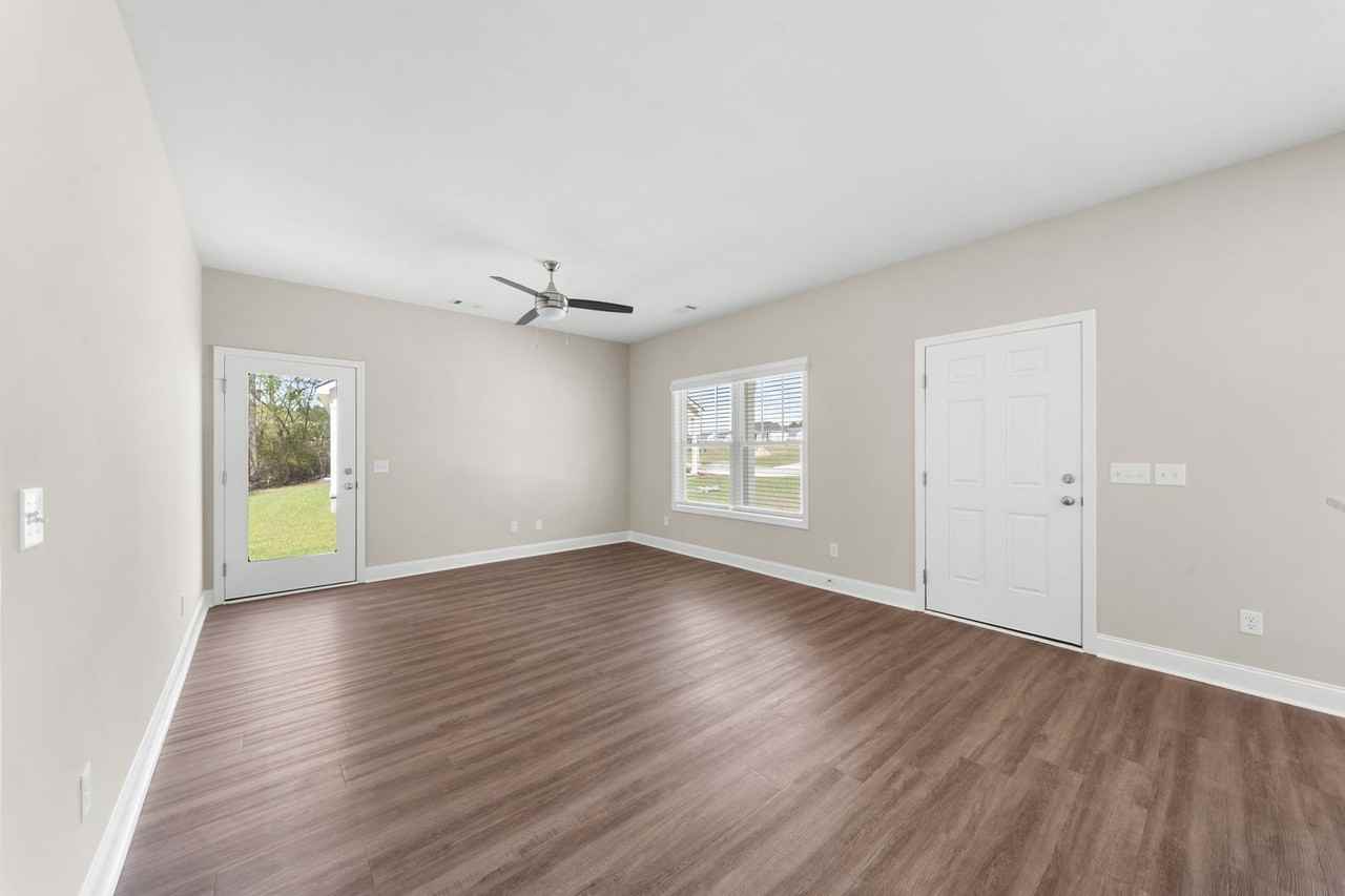 135 Avalon Trce - Photo 3 of 14