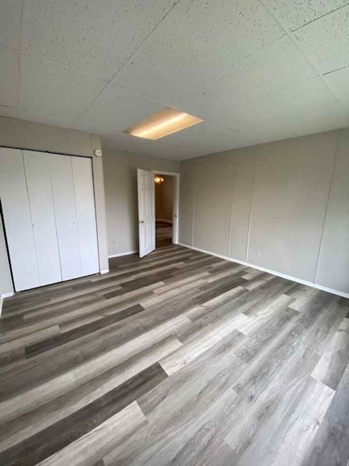 1715 Edwardsville Rd - Photo 6 of 19
