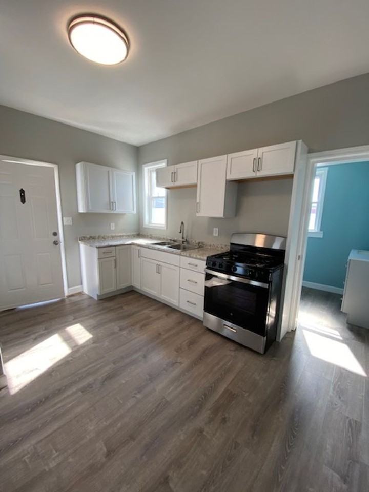 408 W Clay St - Photo 6 of 19