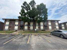 featured image of 1121 N College Dr