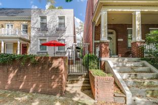 3018 Park Ave - Photo 1 of 1