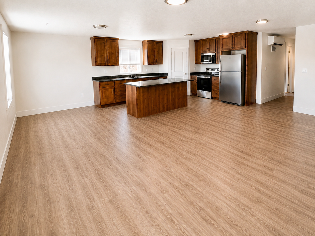 1309 Fairgrounds Rd #401 - Photo 7 of 25