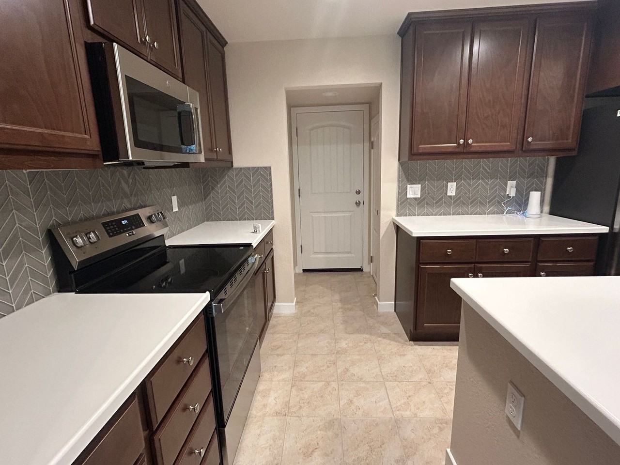 479 Lemongrass St - Photo 6 of 23