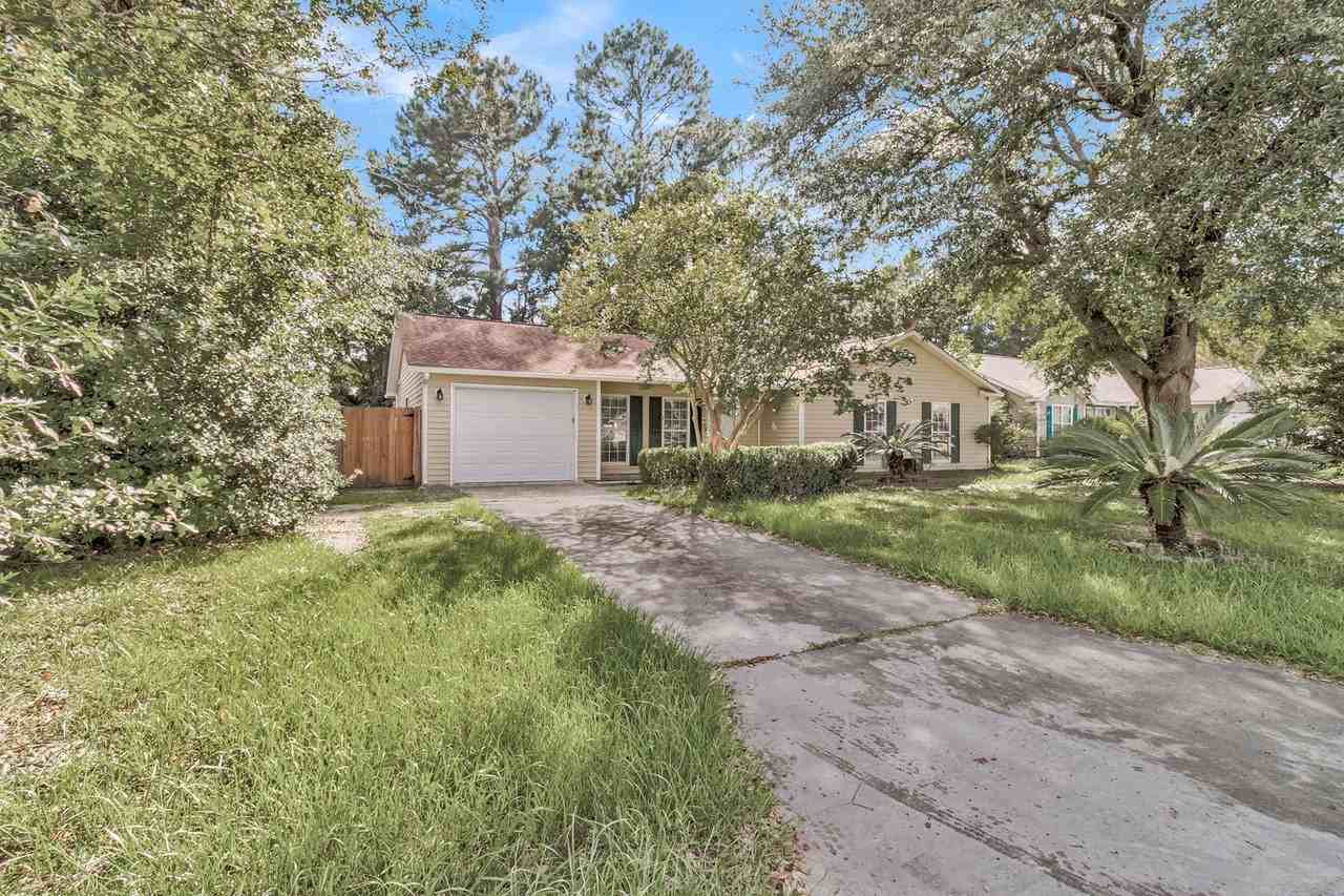 182 Paddock Way