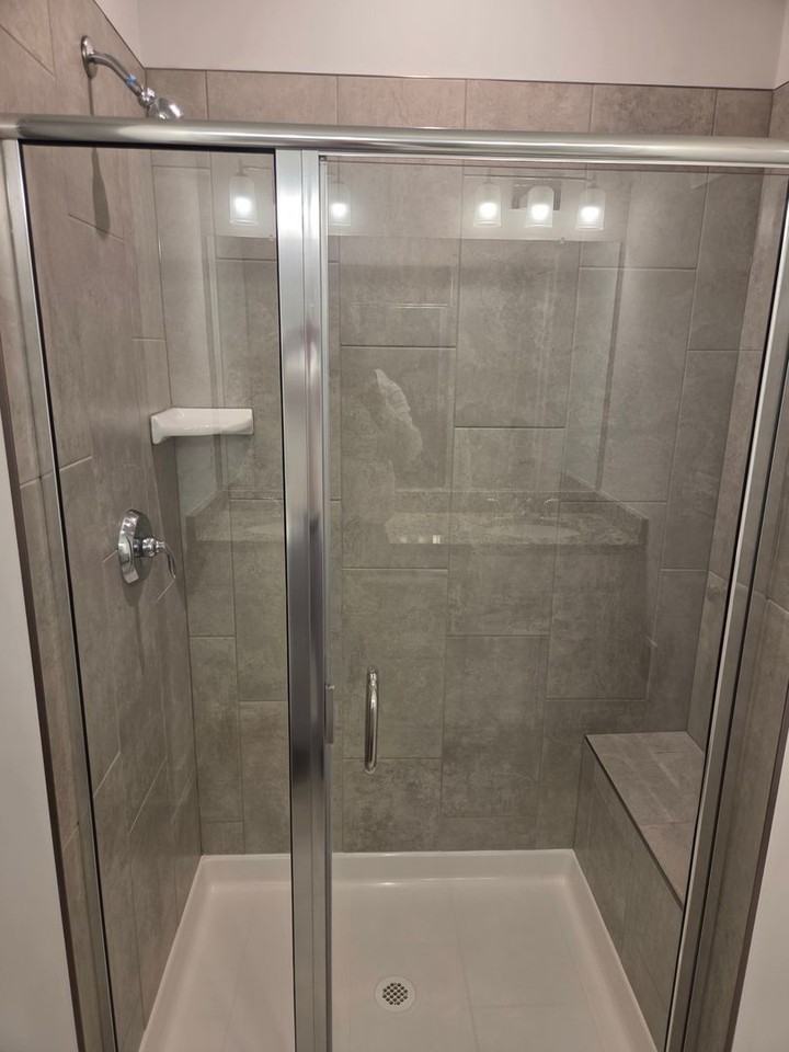 1129 N Lombardy St - Photo 6 of 16