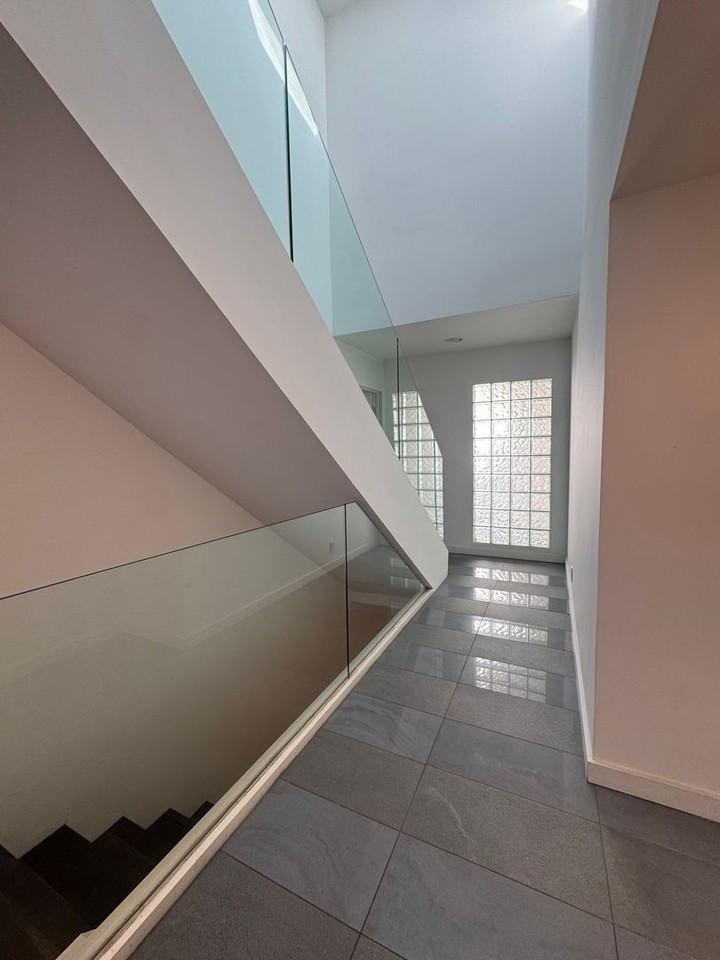 10633 Holman Ave #5 - Photo 7 of 16