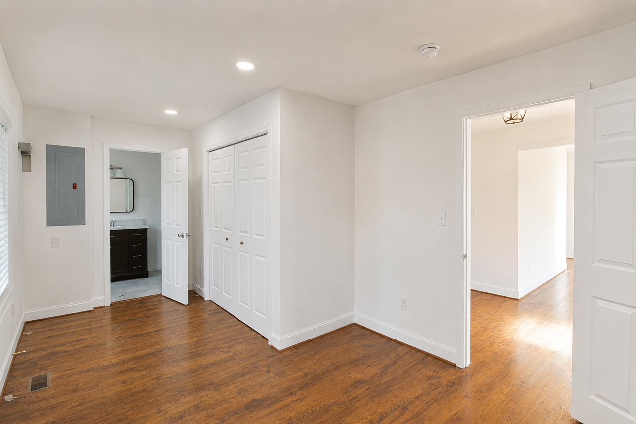 826 North Dr - Photo 7 of 38