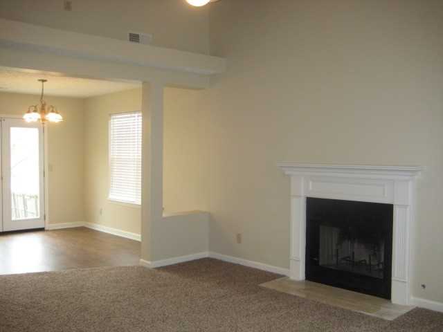 705 Jaywood Dr - Photo 2 of 17