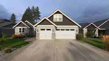 featured image of 6892 Baudelaire Dr