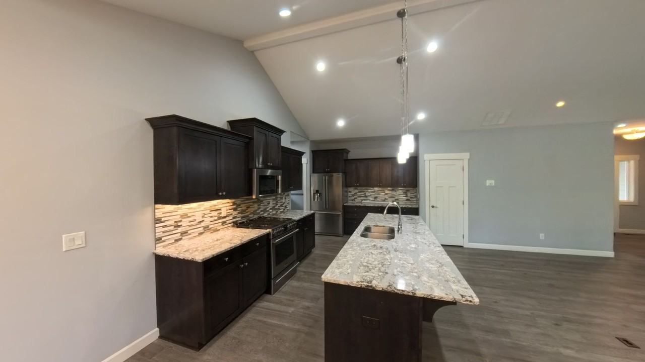 6892 Baudelaire Dr - Photo 6 of 37