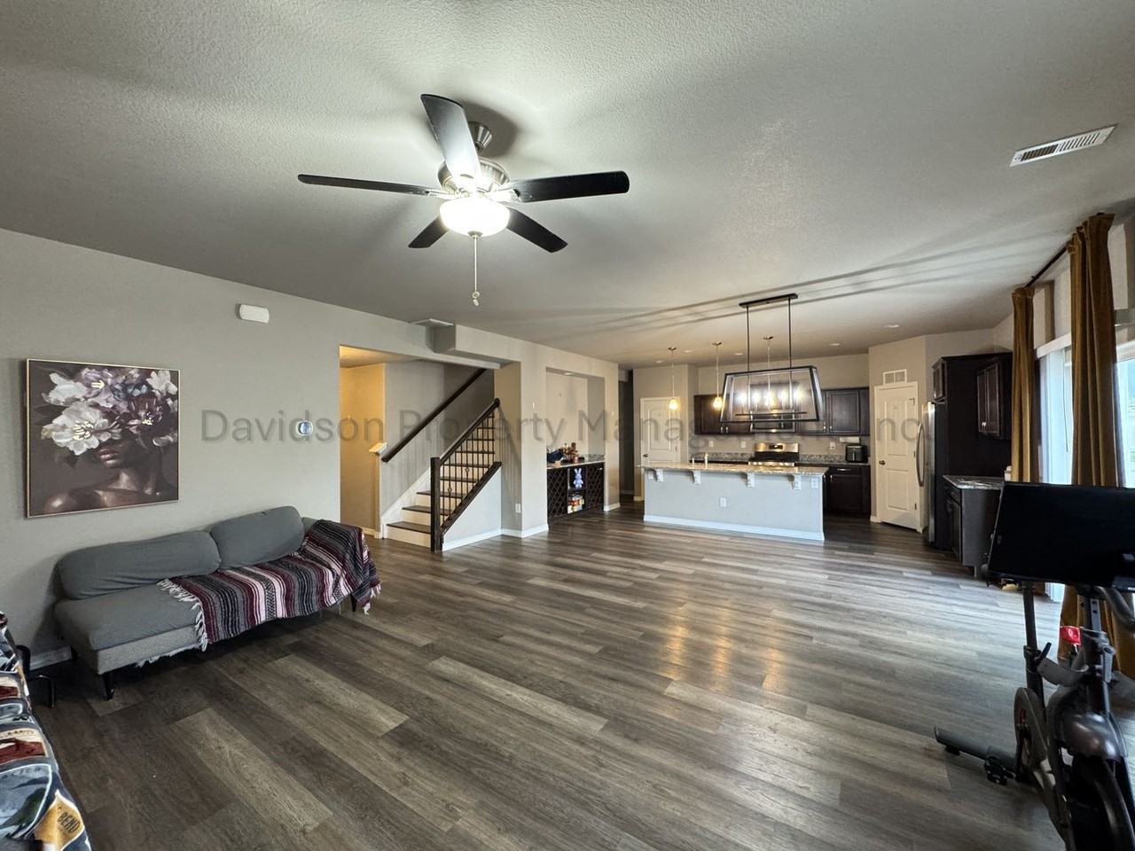 10701 Traders Pkwy - Photo 5 of 17