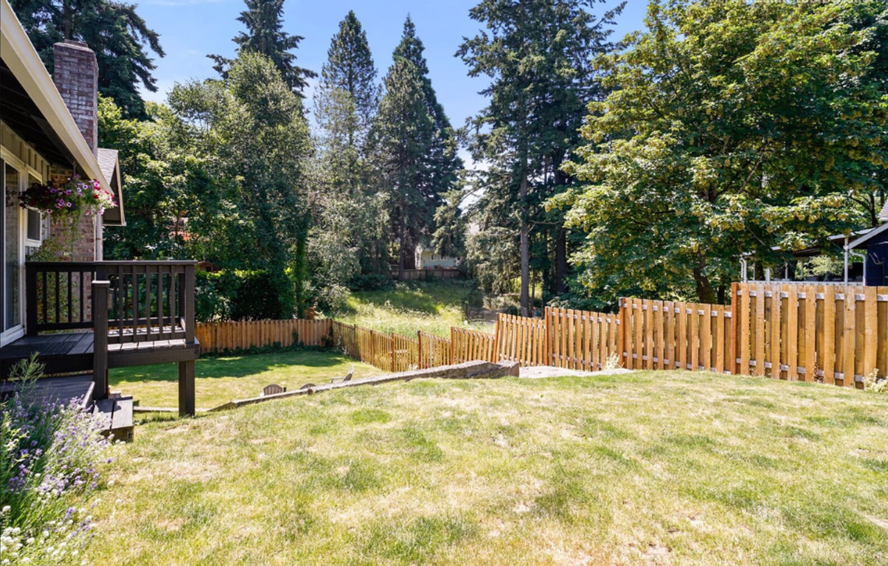 7712 Nw 15th Ave - Photo 3 of 10