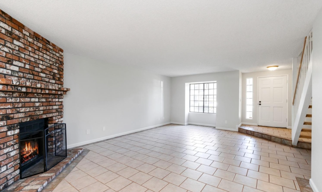 4718 E Alamos Ave - Photo 5 of 24