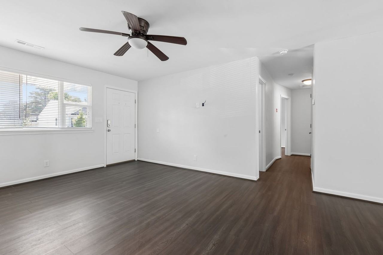 9505 Beaumont St - Photo 7 of 38