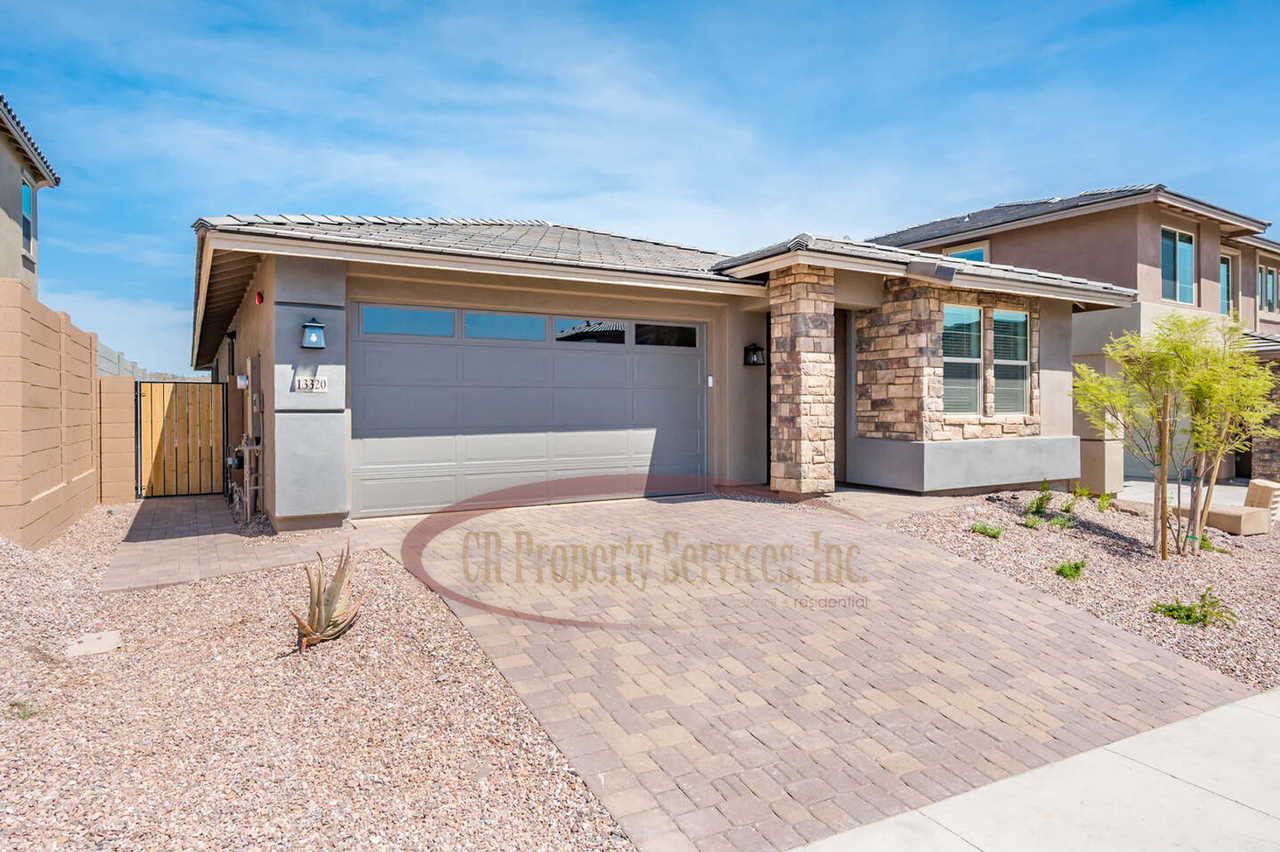 13320 W Eagle Feather Rd - Photo 2 of 37