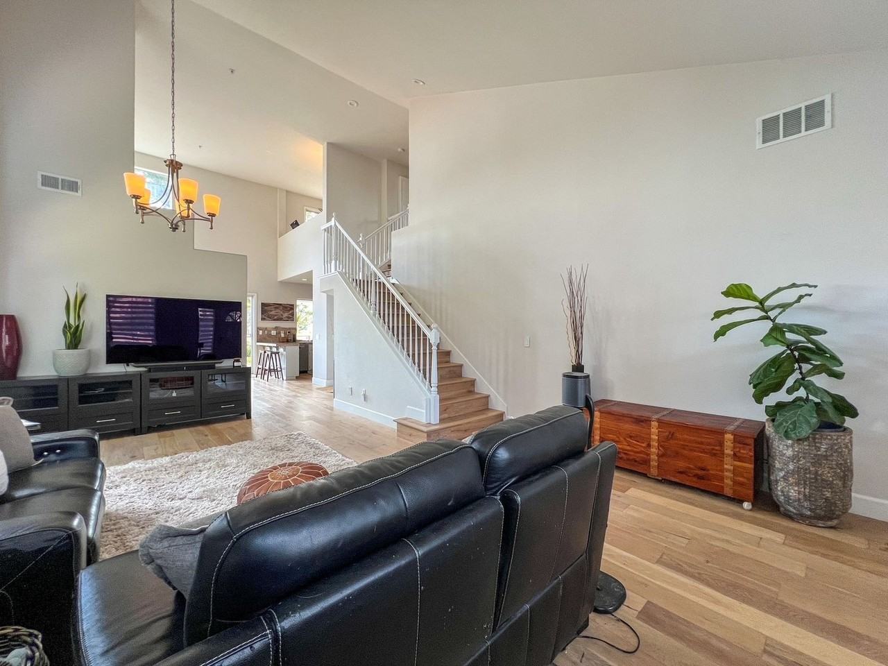 35 Regatta Way - Photo 7 of 35