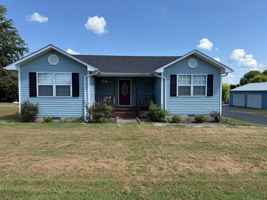 featured image of 80 Collins Ln