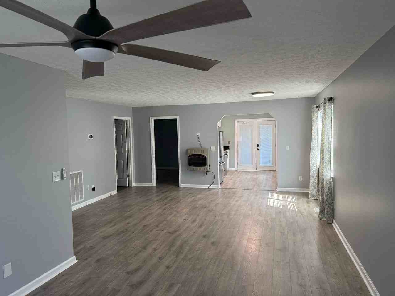 80 Collins Ln - Photo 6 of 18