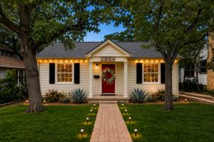 featured image of 1204 W 22nd 1/2 St