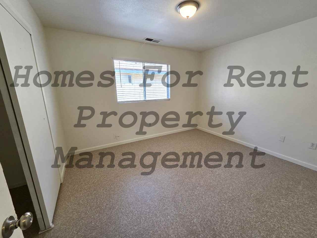 1719 W. Putnam Ave - Photo 4 of 14