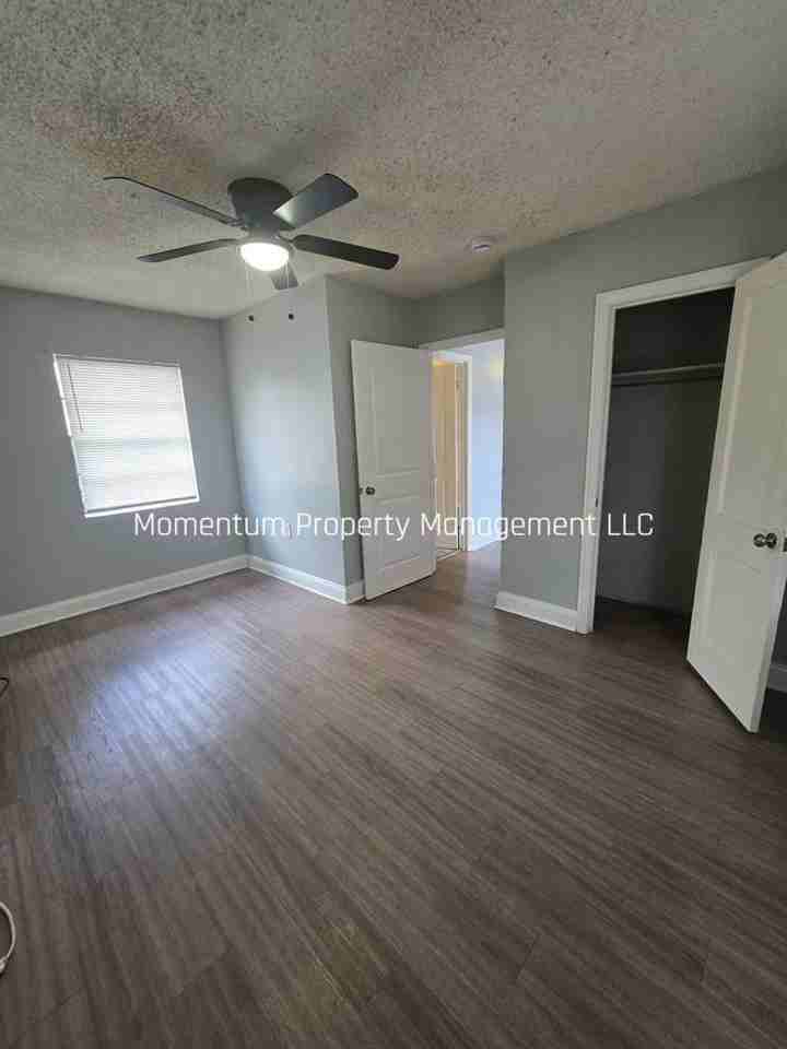 2206 Lucerne Park Rd #1 - Photo 5 of 8
