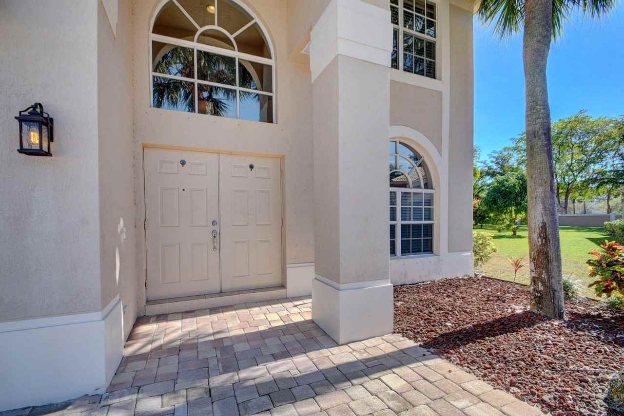 3613 Burchs Cv - Photo 4 of 50