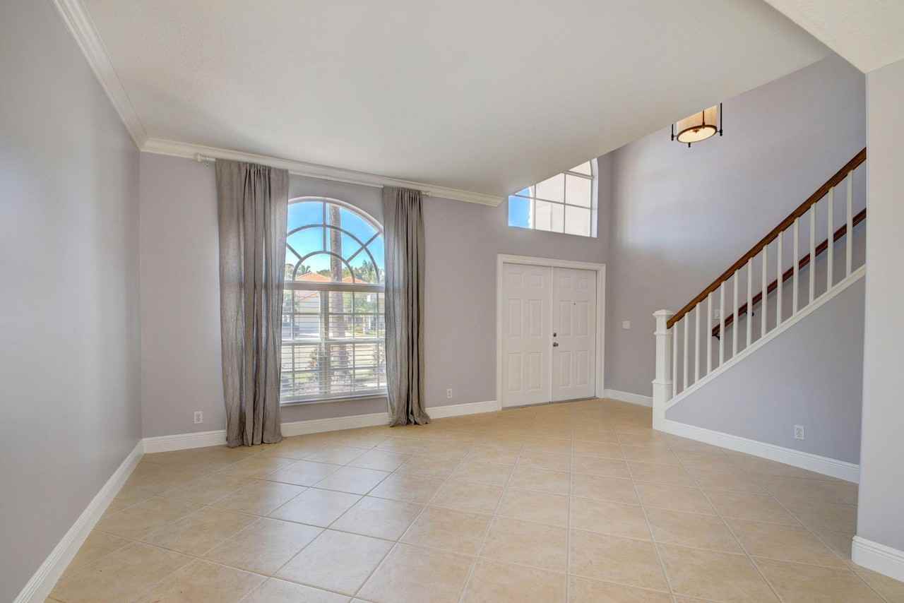 3613 Burchs Cv - Photo 5 of 50